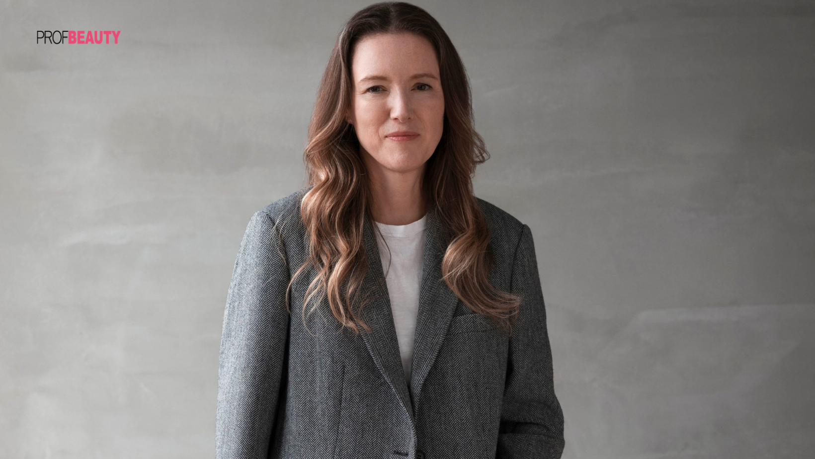 Nhà thiết kế Clare Waight Keller chính thức được Uniqlo bổ nhiệm vào vị trí giám đốc sáng tạo