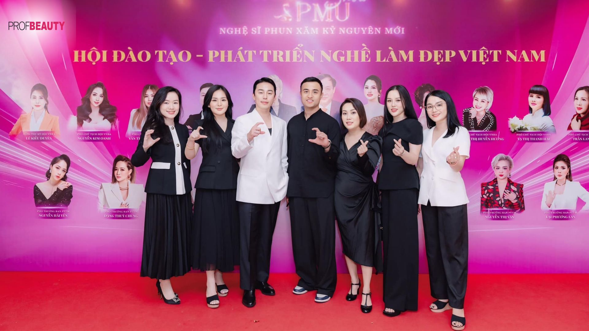 Team Cheuda đột phá với công nghệ SMP - vi chạm sắc tố da đầu tại Royal PMU Show 