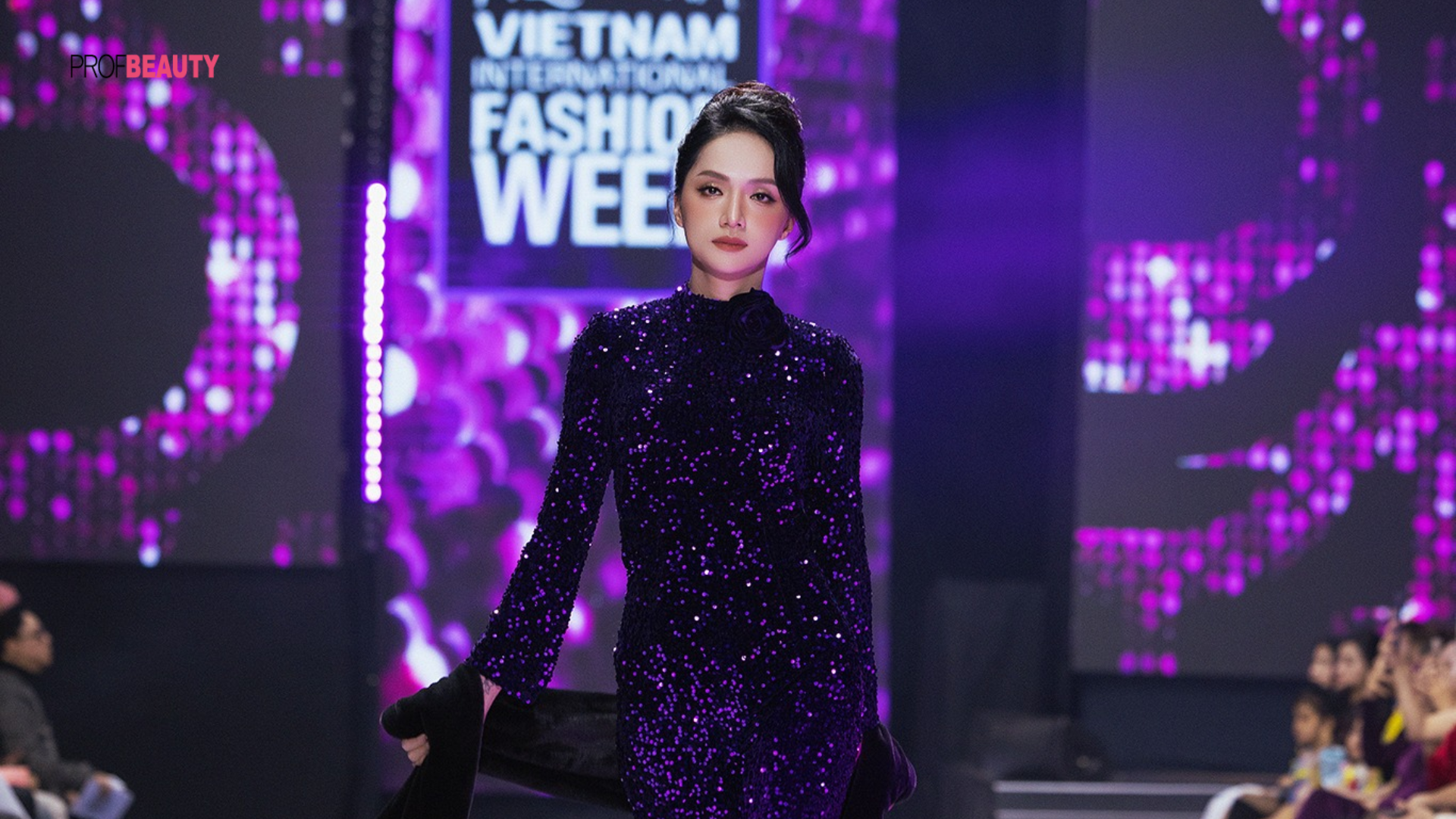 “Đại tiệc thời trang” Aquafina Vietnam International Fashion Week Fall/Winter 2023 chính thức khép lại đầy mỹ mãn!