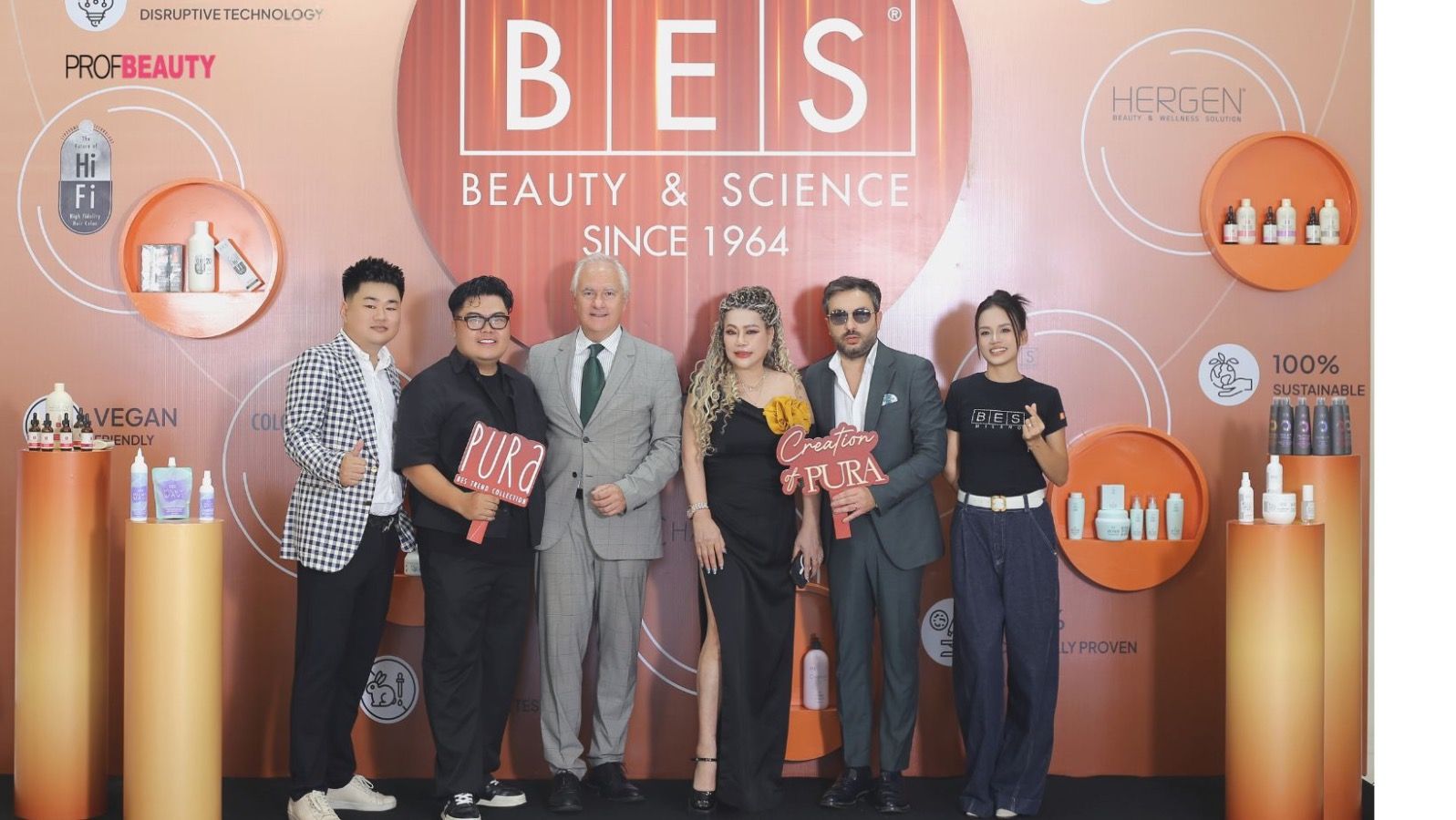 BES HAIR SHOW “CREATION OF PURA”: Tôn vinh vẻ đẹp nguyên bản qua nghệ thuật tạo mẫu tóc