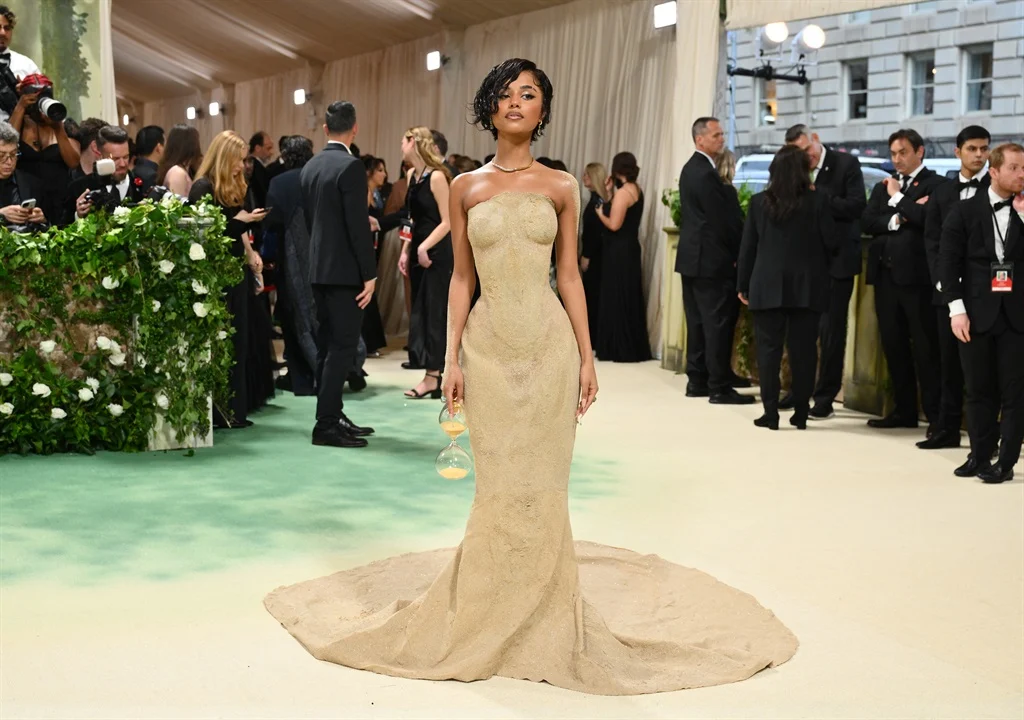 the-garden-of-time-bua-tiec-thoi-trang-slay-tai-met-gala-2024-5