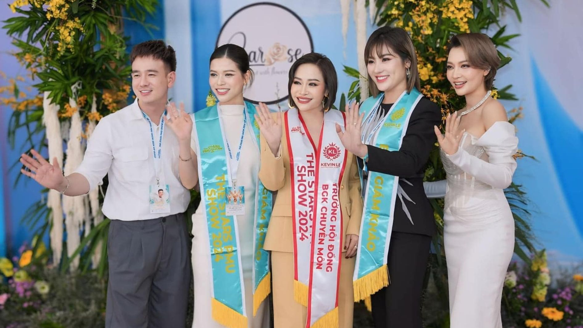 grand-master-dang-thuy-chung-hanh-trinh-13-nam-chinh-phuc-dinh-cao-nghe-thuat-phun-xam-3