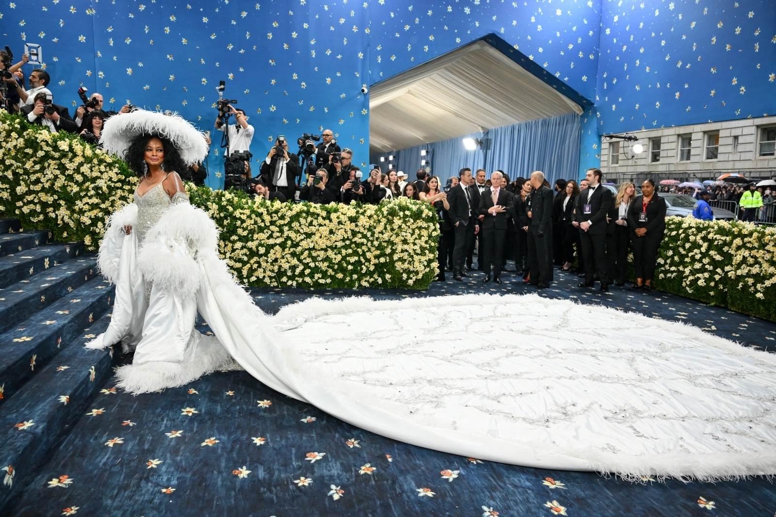 dan-sao-do-bo-tai-met-gala-2025-8