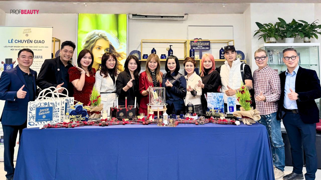 Trạm hương định sắc EsSenza: Khi màu nhuộm chạm tới cảm xúc qua dấu ấn hương nước hoa