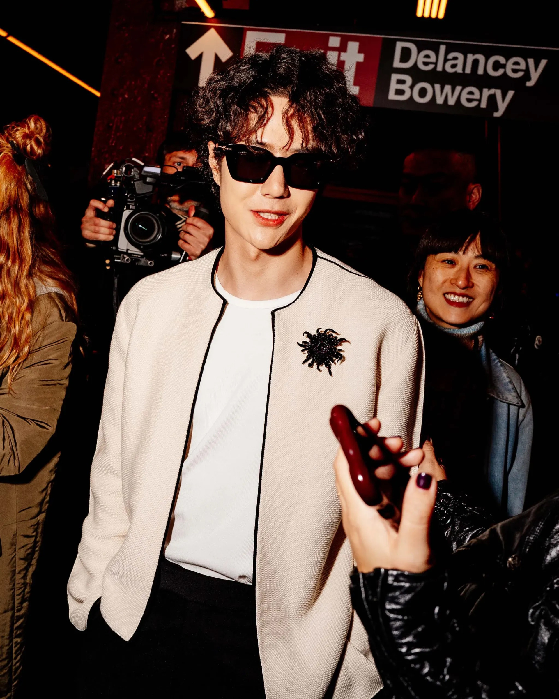 3-Gdragon-va-dan-sao-do-bo-ga-tai-chanel-Metiers-D-Art-2025-26