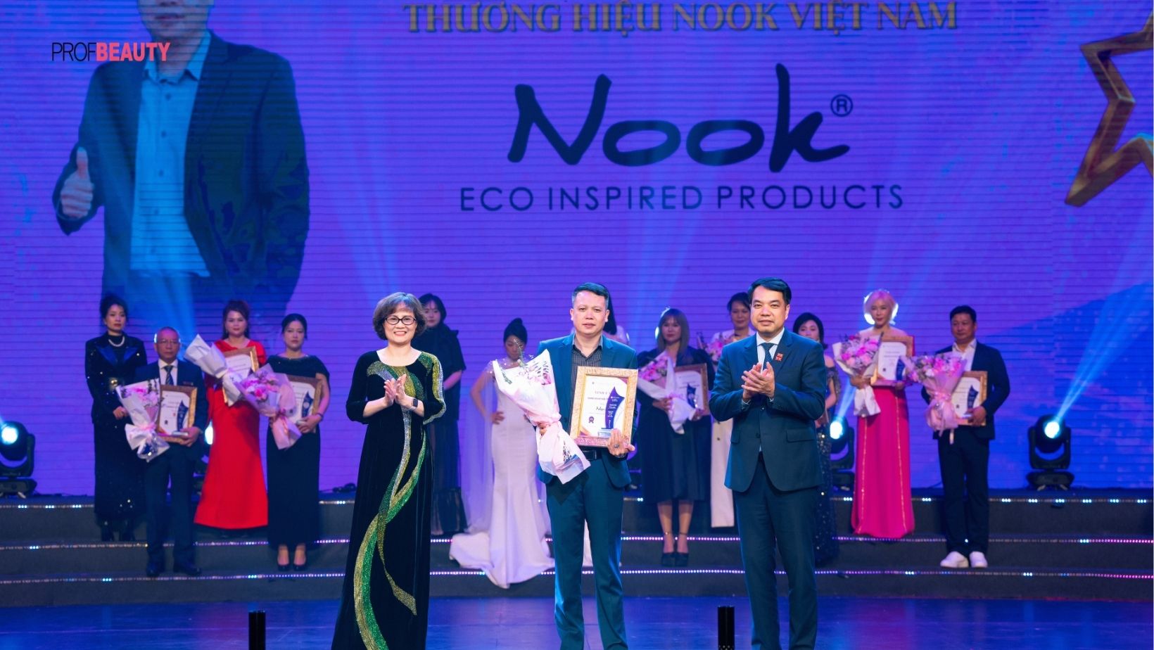 Nook ghi dấu ấn tại Gala VNBA Beauty Awards 2025: Thương hiệu mỹ phẩm thuần chay bền vững