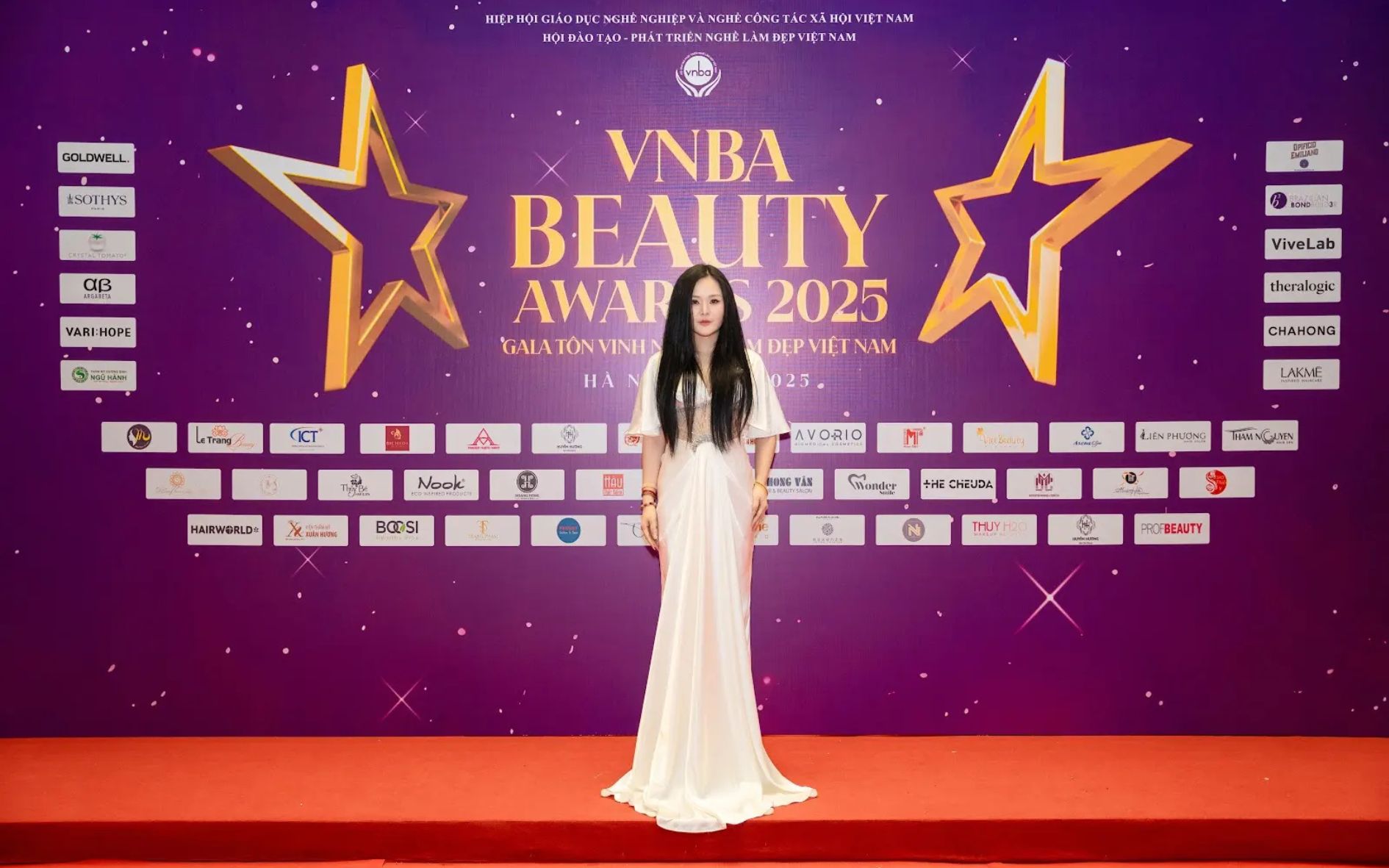 cheuda-vietnam-khang-dinh-vi-the-tien-phong-tai-vnba-beauty-awards-2025-2