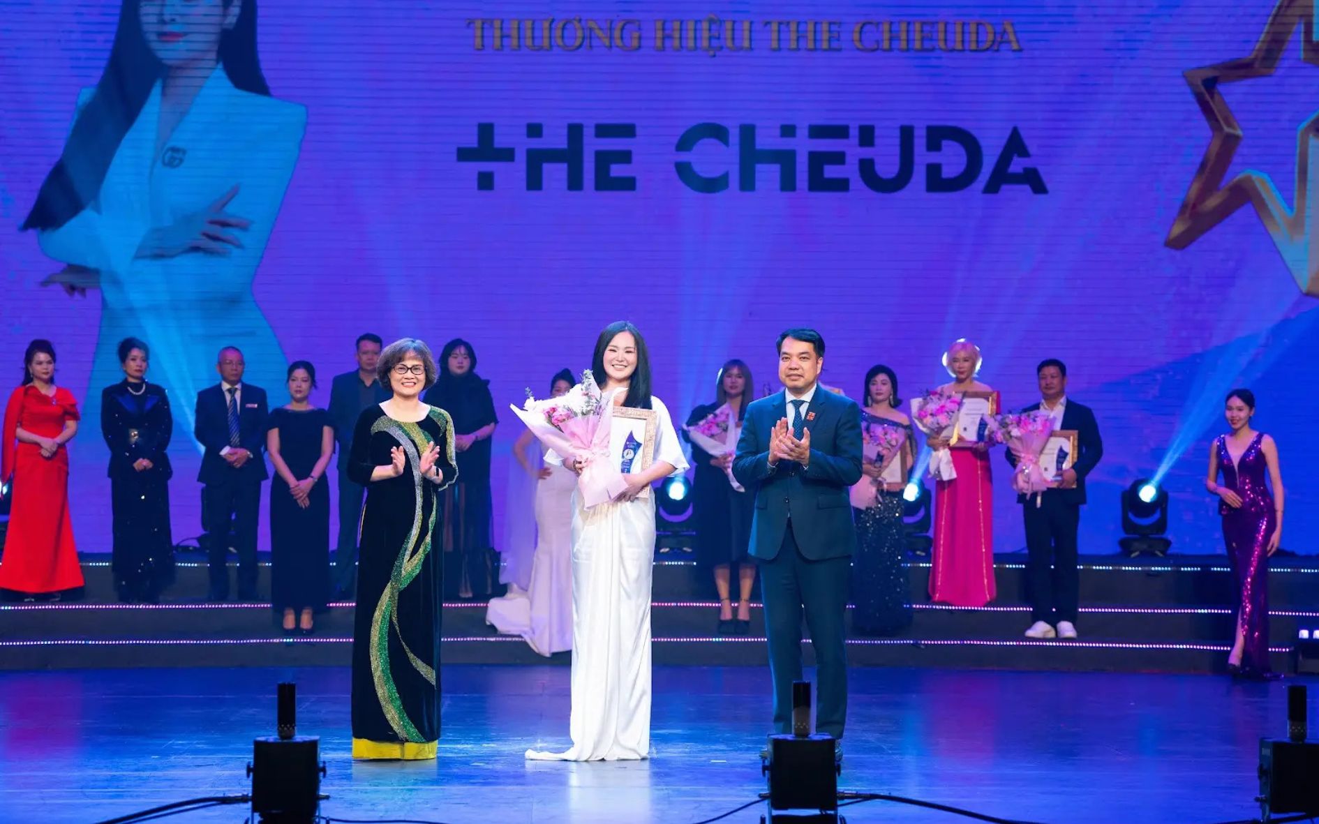 cheuda-vietnam-khang-dinh-vi-the-tien-phong-tai-vnba-beauty-awards-2025-4