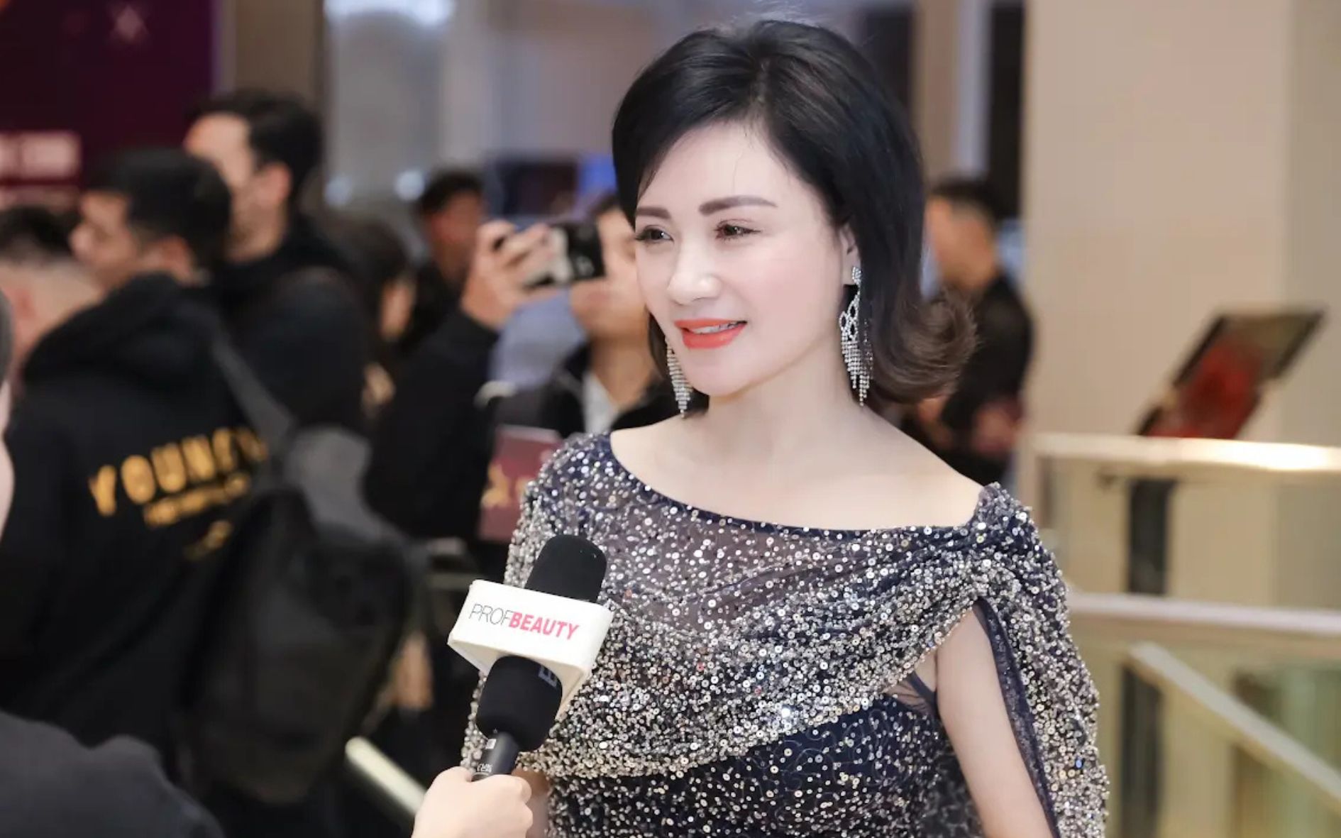 tham-my-thanh-hoa-net-son-to-diem-nganh-lam-dep-viet-tai-vnba-beauty-awards-2025-2