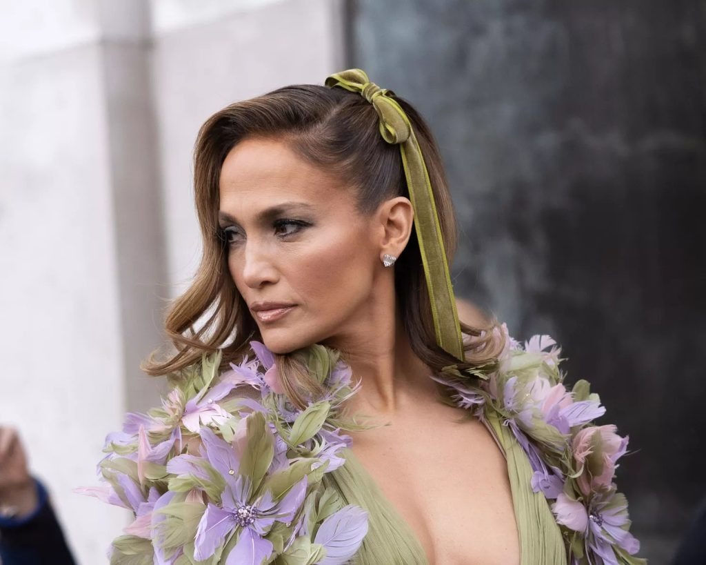 Jennifer-Lopez-1024x819