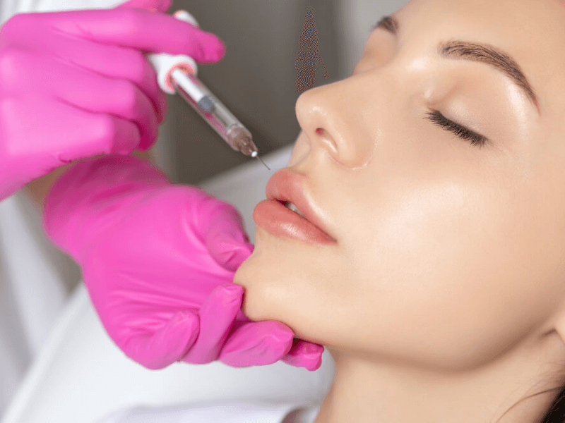 Cả tiêm Botox và Filler đều tiềm ẩn những tác dụng phụ không mong muốn 